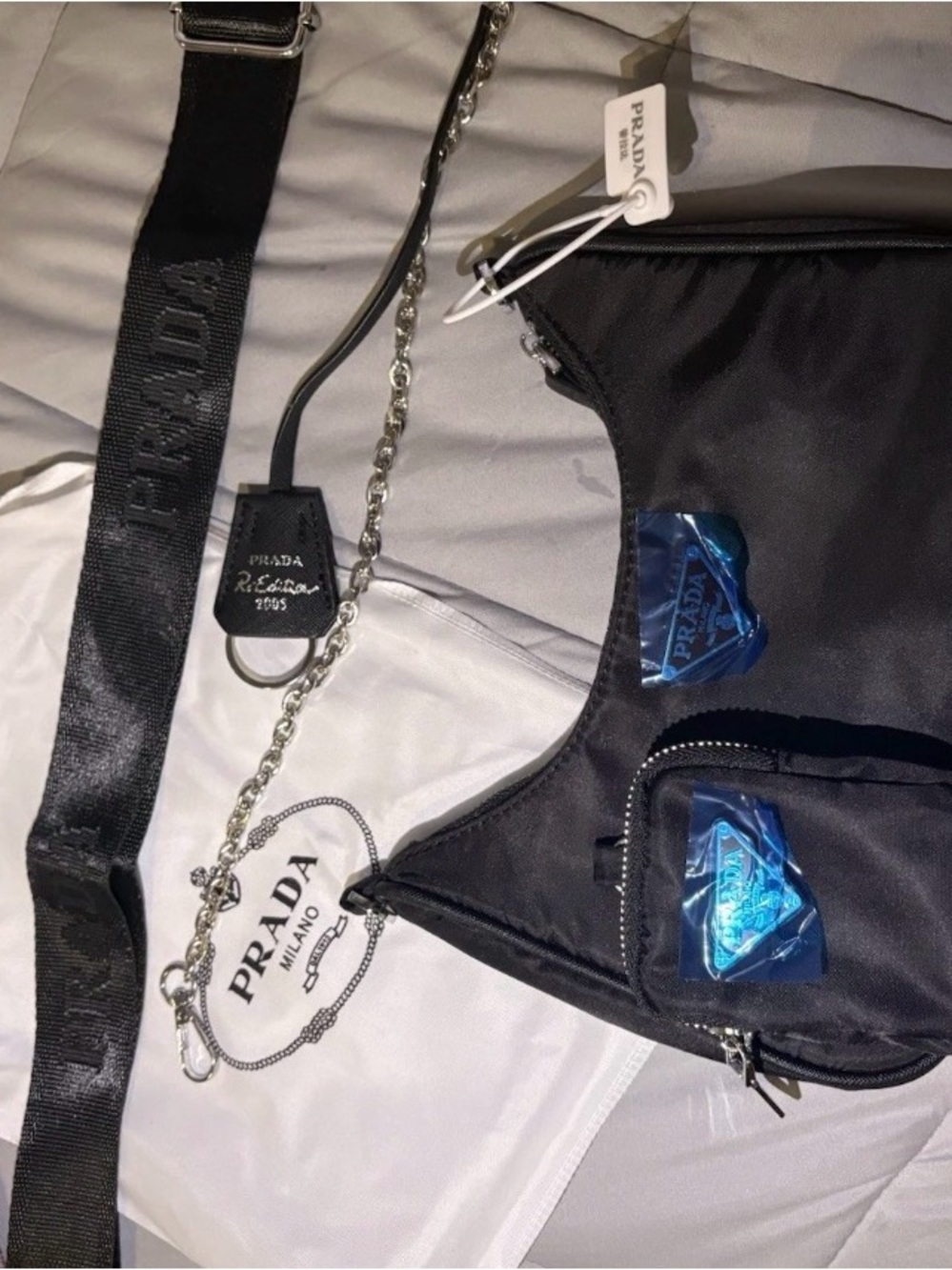 classic Black Shoulder Bag with Chain Accent